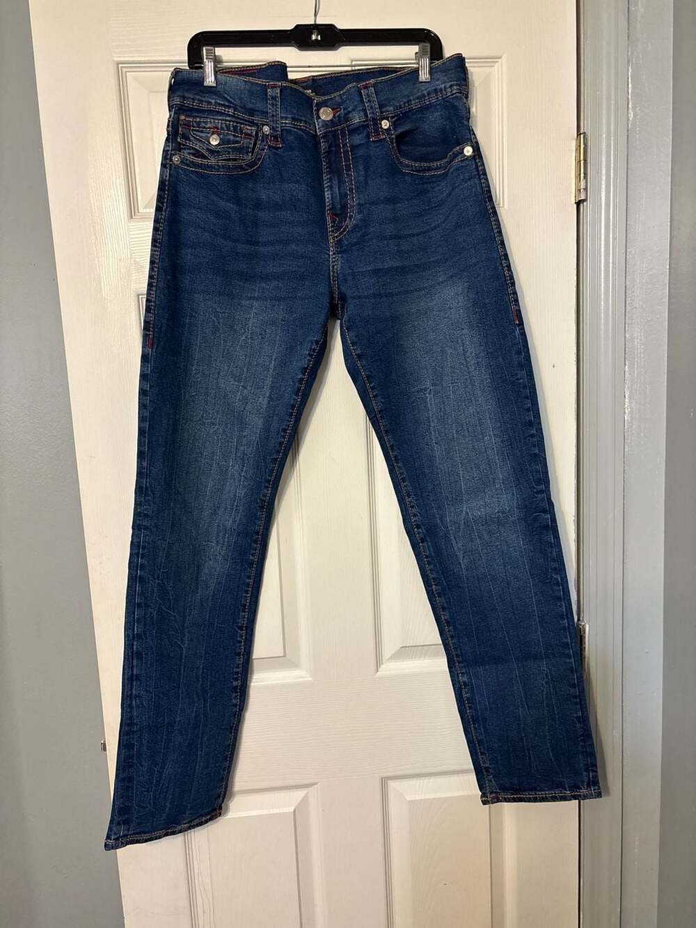 True Religion Geno Relaxed Slim Jeans Size 34 Red Stitching